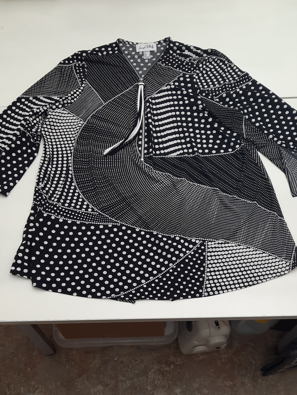 Joseph Ribkoff Black & White Swirl Dot Tunic - Size 16